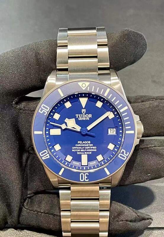 Complete with Box and Papers [9.8/10 Condition] Tudor Pelagos Series M25600Tb Titanium Automatic Mechanical Men's Watch