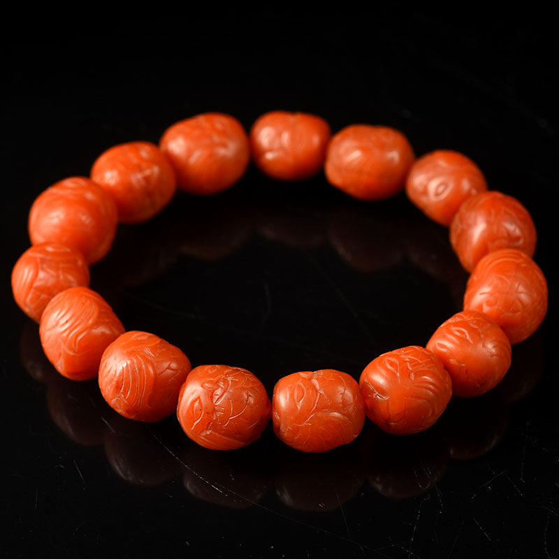 44 80g 11-13mm Baoshan persimmon red three-dimensional carved owl southern red agate hand string