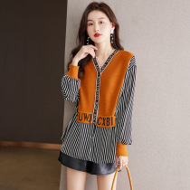 Knitted sweater tops for women with design sense 2023 outer wear slimming spring clothing splicing real two-piece short knitted bottoming shirt for women