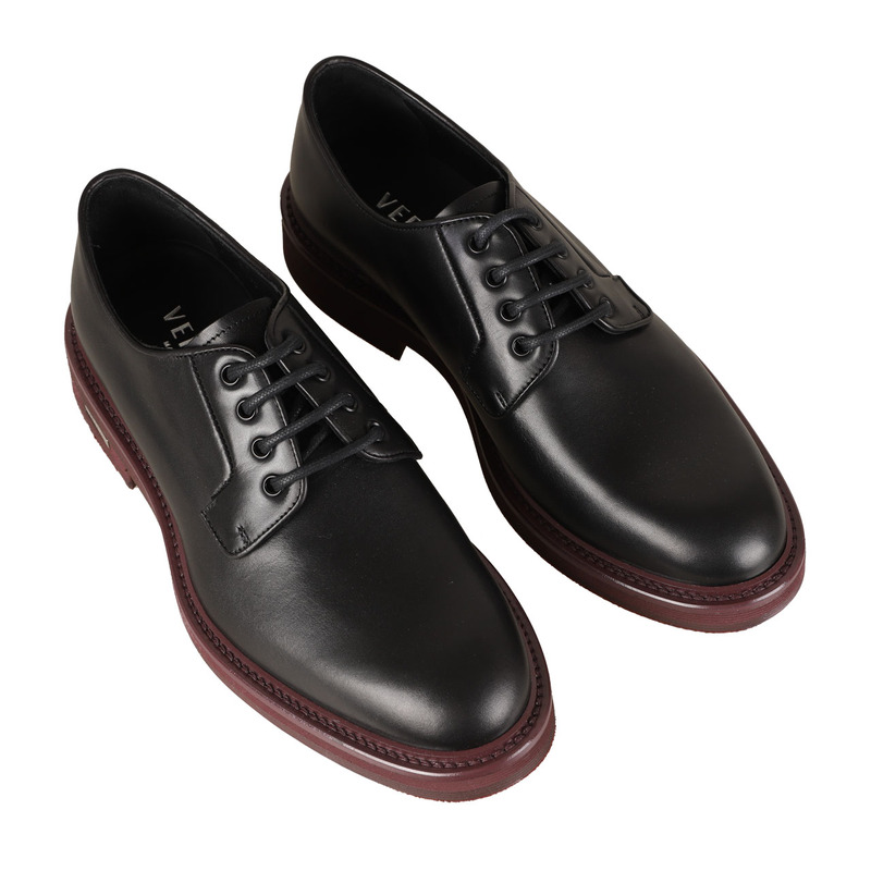 [9.9 Brand New] Versace Men's Shoes, Casual Shoes, Size 40