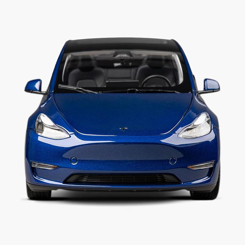 特斯拉Model Y 1:18车模：超逼真收藏级摆件，让你心动的不仅仅是驾驶！✨