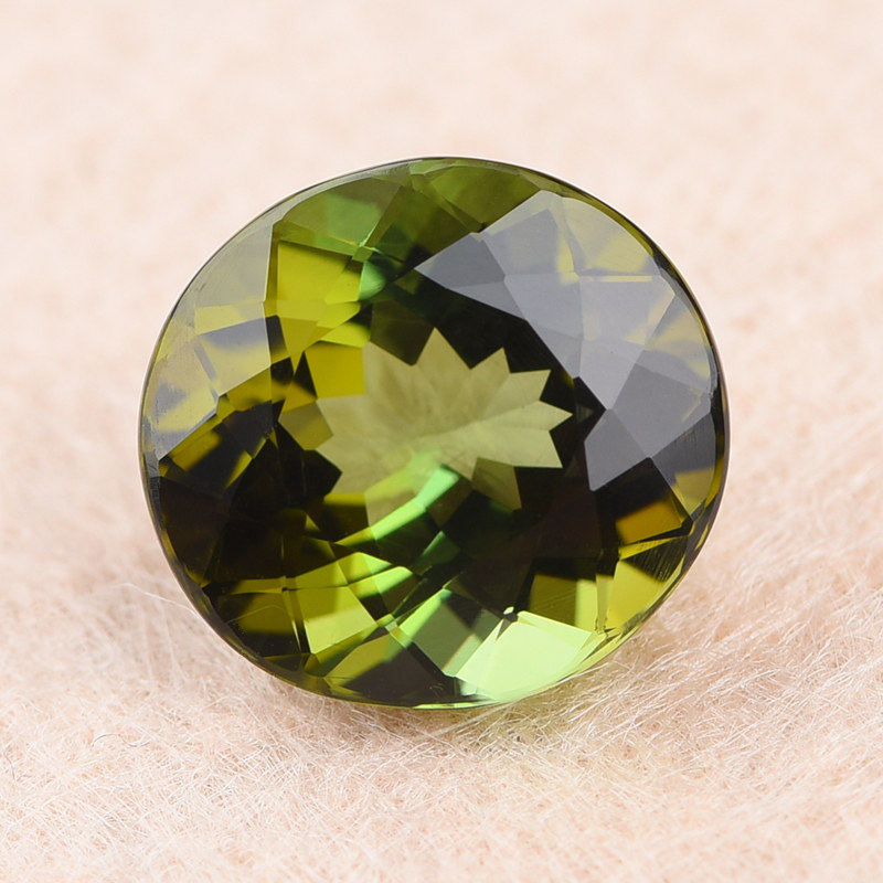 5 80 carat natural pure green tourmaline ring face, high quality cut, good fire, can be set on behalf of