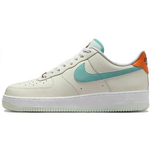Nike Air Force 1 low 低帮 板鞋 男款 米绿