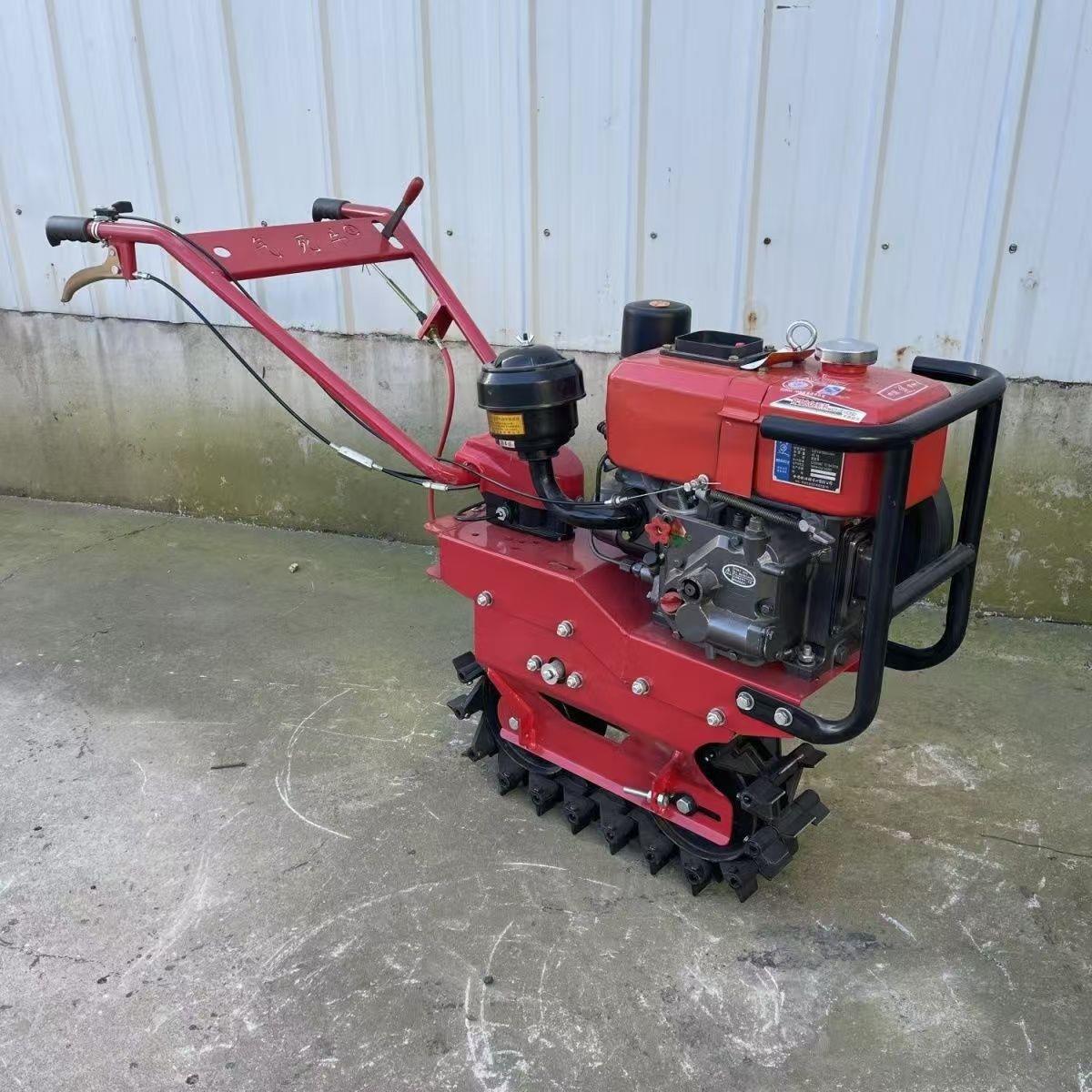 New crawler-type diesel micro-tiller agricultural Little Red Bull tiller small gasoline tiller for home use