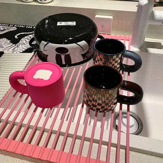 厨房水槽沥水置物架晾碗筷抹布洗碗池菜板水杯餐具可折叠卷帘收纳