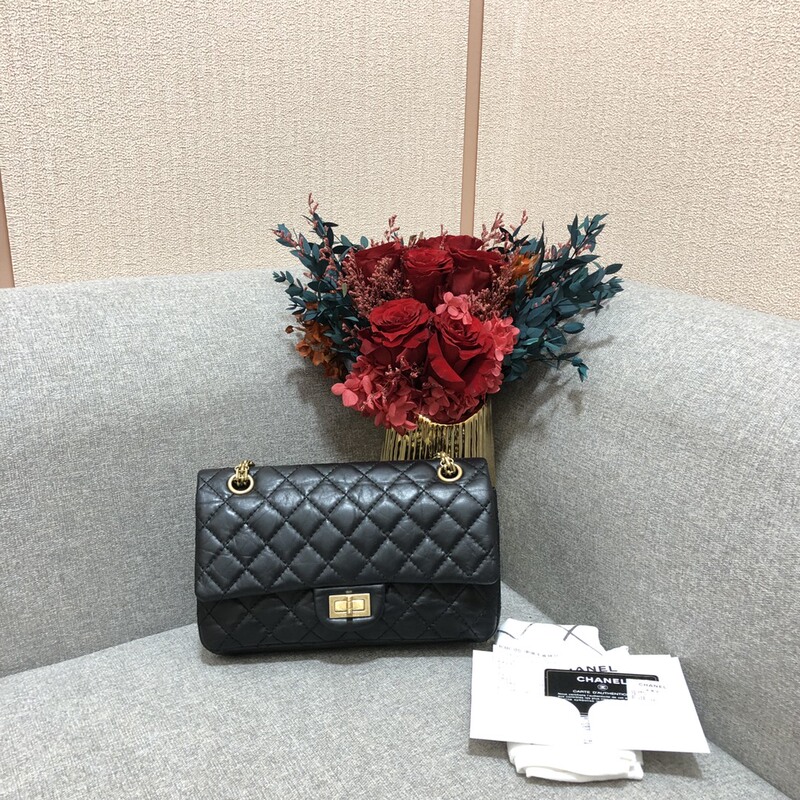 99% New Chanel/Chanel Replica 2.55 Small Black Leather Shoulder Crossbody Chain Bag with Gold Buckle and Double Flap