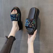 Peacock blue sequined thick-soled slippers for women 2023 new summer one-line beach sandals popular trendy casual