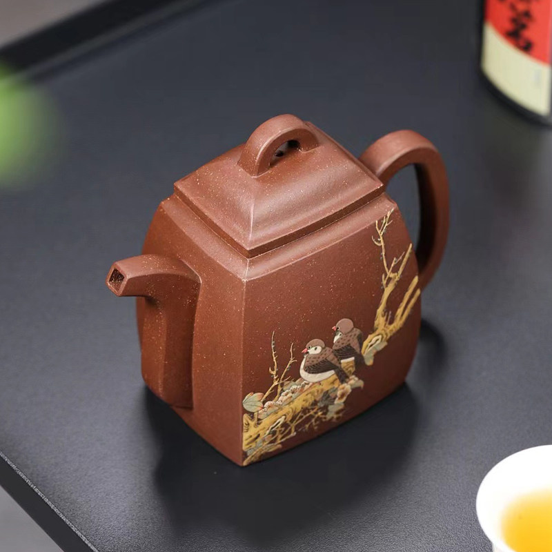 Zhengquo Yu - Gong Sand Han - Fang capacity of 370 ml