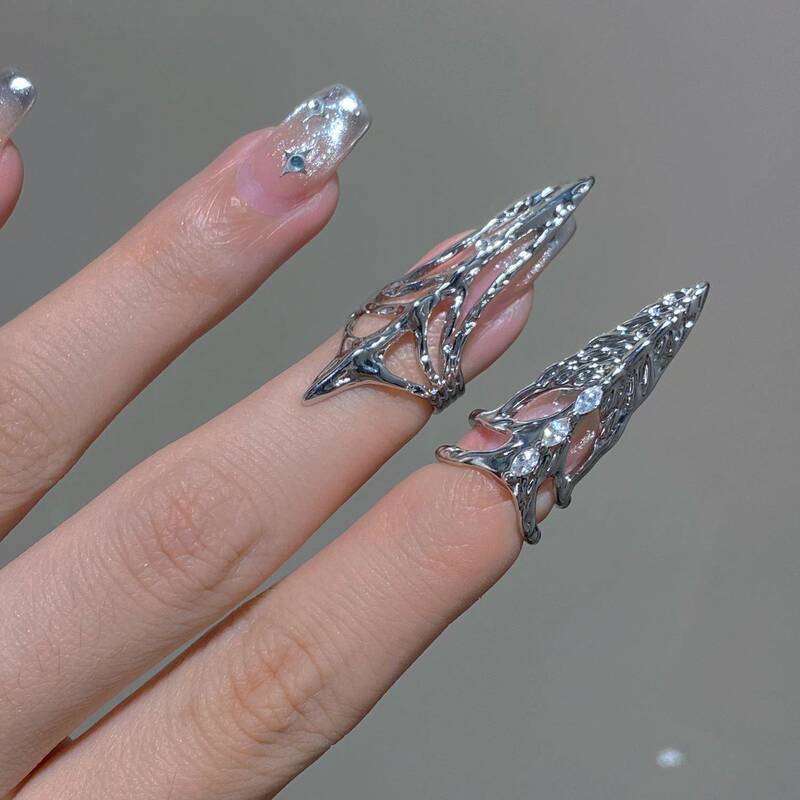 Little Finger Jewelry Adjustment Protector for Preventing Nail Caps from Falling Off or Breaking, a Magical Design for Everyday Wear