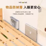 Заполненные кроватями артефакты студенческие общежития промежутки края общежития в кровати и вниз зазоры на стену, чтобы предотвратить падение в губку