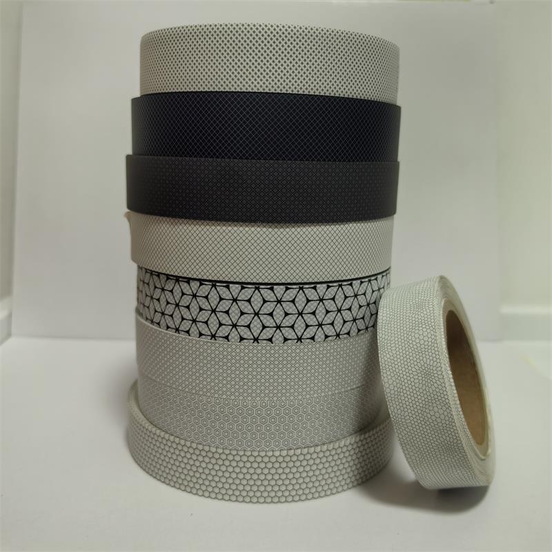 Special Printed Tape for Repairing the Lining of Jackets, Coated Waterproof Film, Hot-Pressed Adhesive Strip, Single-Sided Adhesive Hot-Melt Waterproof Glue