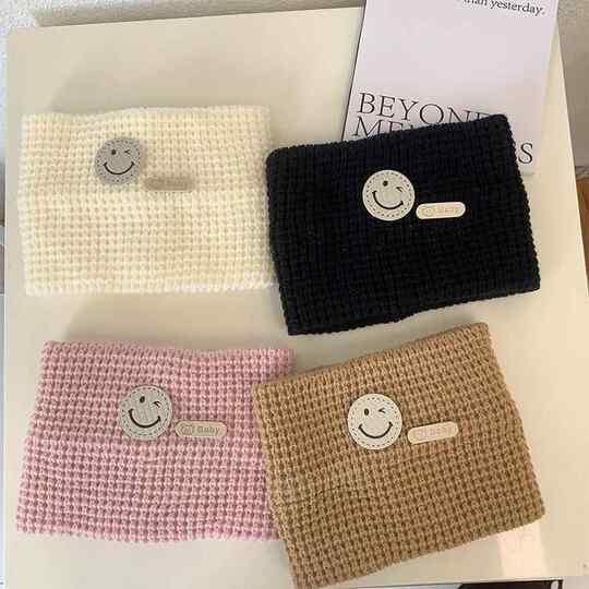 Knitted widened striped headband for autumn and winter, warm and versatile, western style, forehead protection letter patch, internet celebrity loose headgear for women