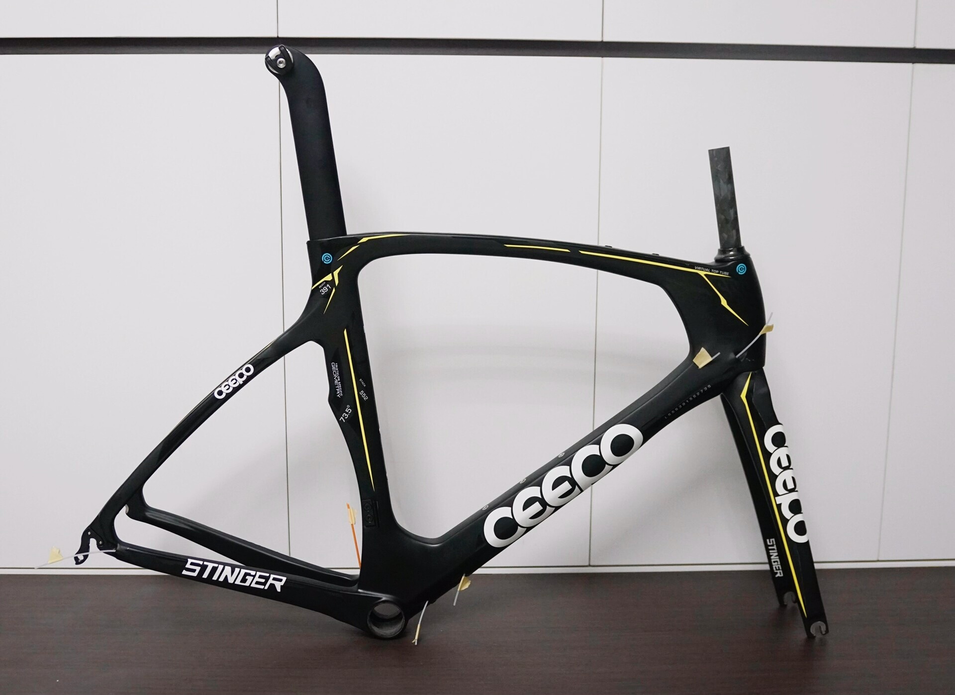 ceepo stinger 2014(xs)完成車 ceepo stinger 2014(xs)完成車