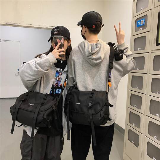 Liu Yaowen and Song Yaxuan same style backpack crossbody bag men's large capacity trendy bag cycling workman function one-shoulder postman bag