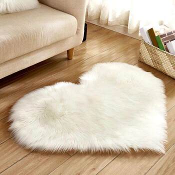 30x40 cm small size heart shaped rug fluffy artificial wool