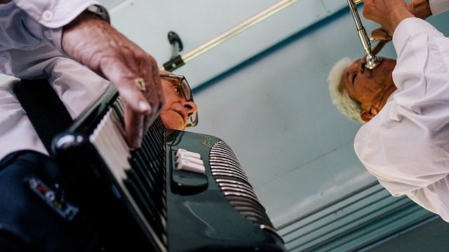 does bill murray play the piano