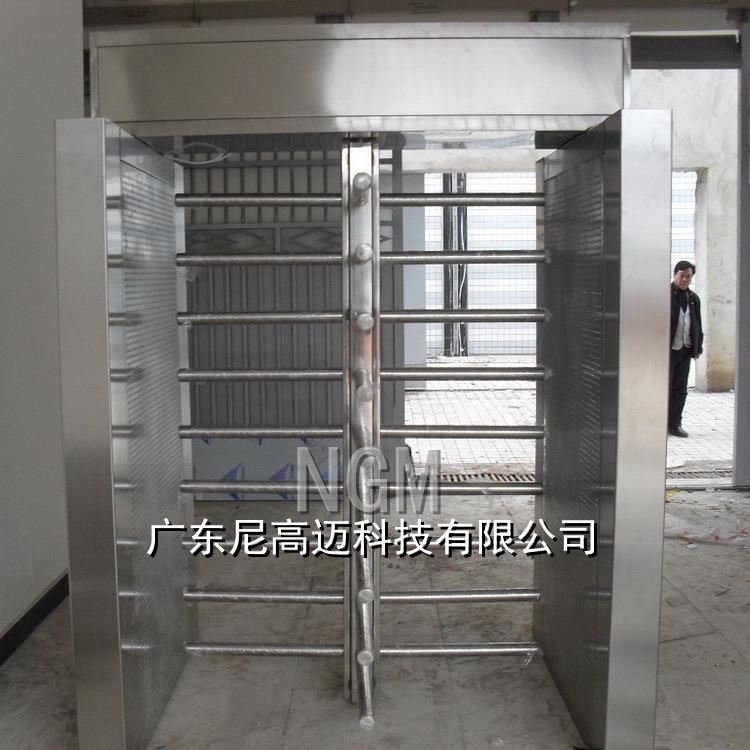 Fingerprint recognition full-height turnstile factory access control attendance stainless steel fence rotating channel 90-degree cross gate