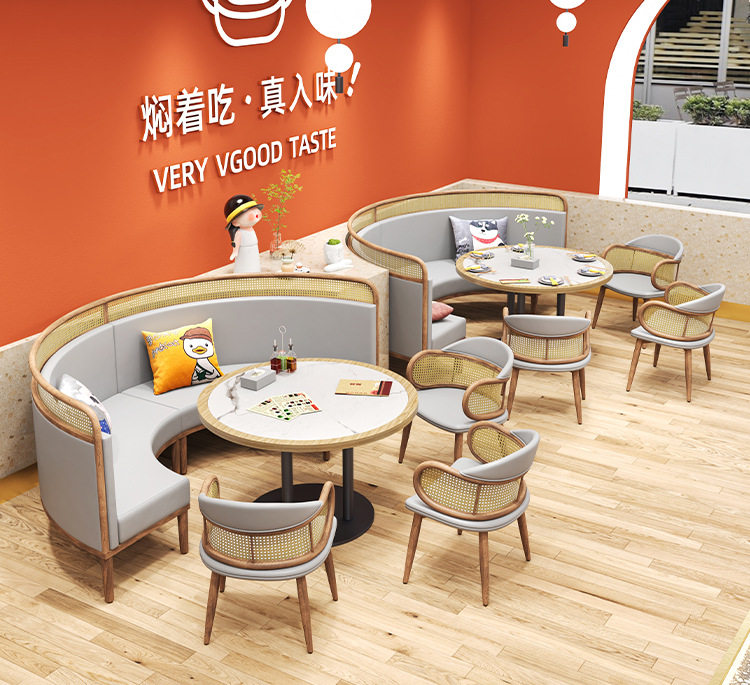 стол со стульями 西餐厅主题餐厅藤编沙发餐饮饭店甜品店卡座烘焙店奶茶店桌椅组合