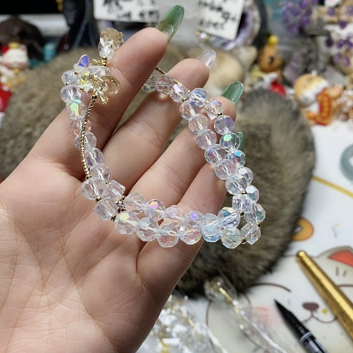 0430 0430 hands 52 a 52 hand.