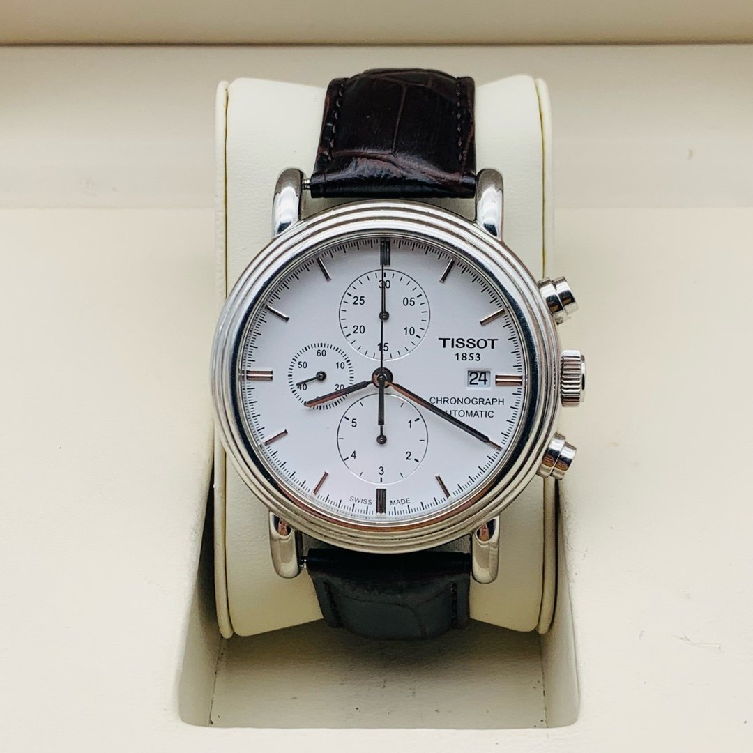 9.8新天梭经典系列43mm自动机械男表T068.427.16.011.00