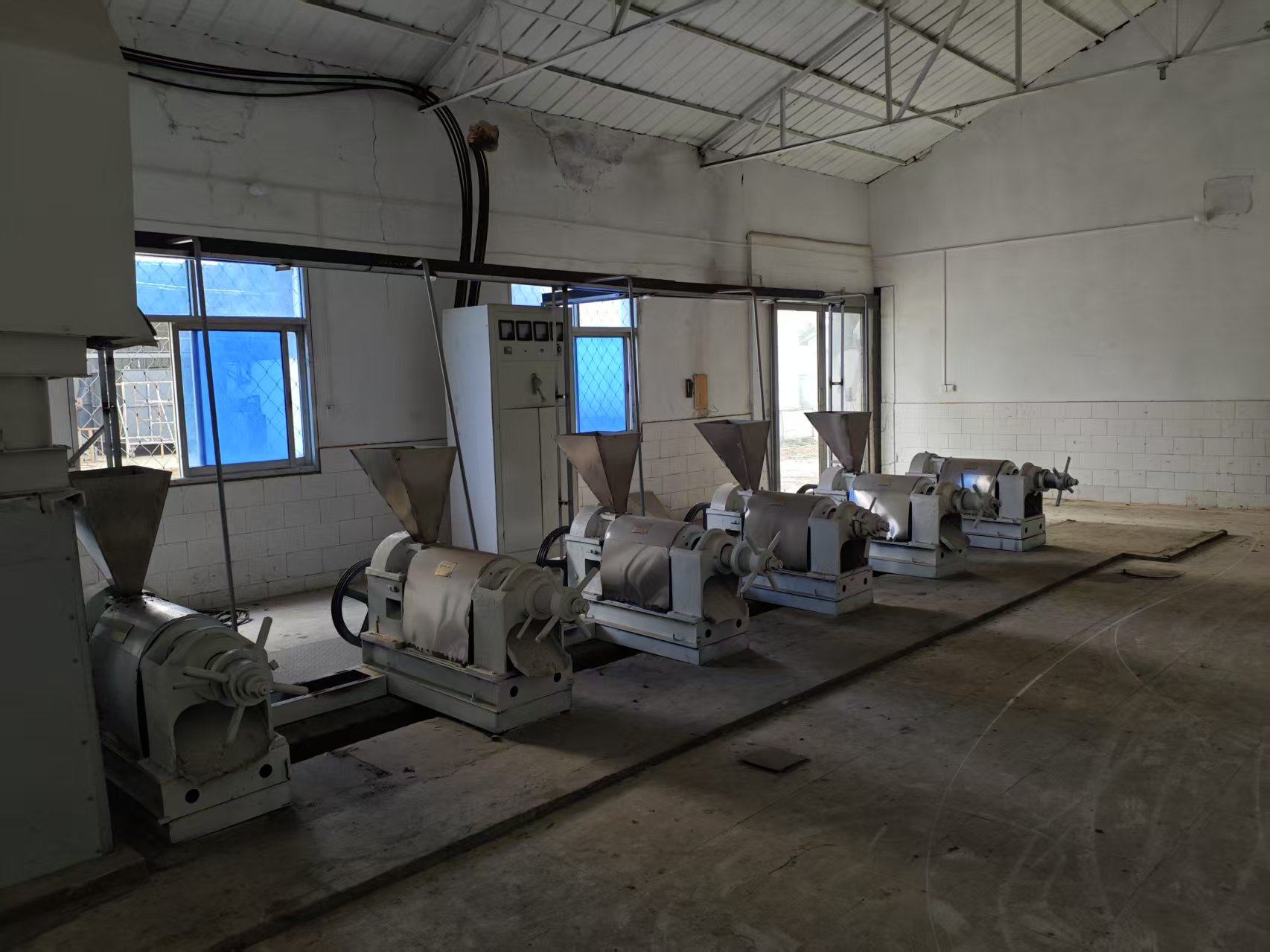 12月31日南阳油脂公司破产清算涉及的机器设备网络拍卖公告