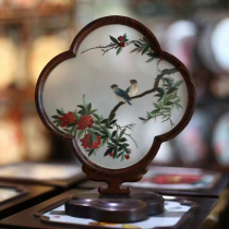 Su embroidery pure hand embroidery chicken wing wood double-sided embroidery ornament Flower and Bird Picture creative Chinese style craft ornament