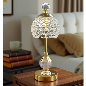 Light Luxury Southern Pearl Table Lamp Ins Style Creative High-End Decorative Charging Bedroom Small Table Lamp Cross-Border Creative Bedroom