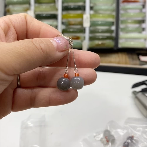 Серьги для маленьких шаров Hetian 70