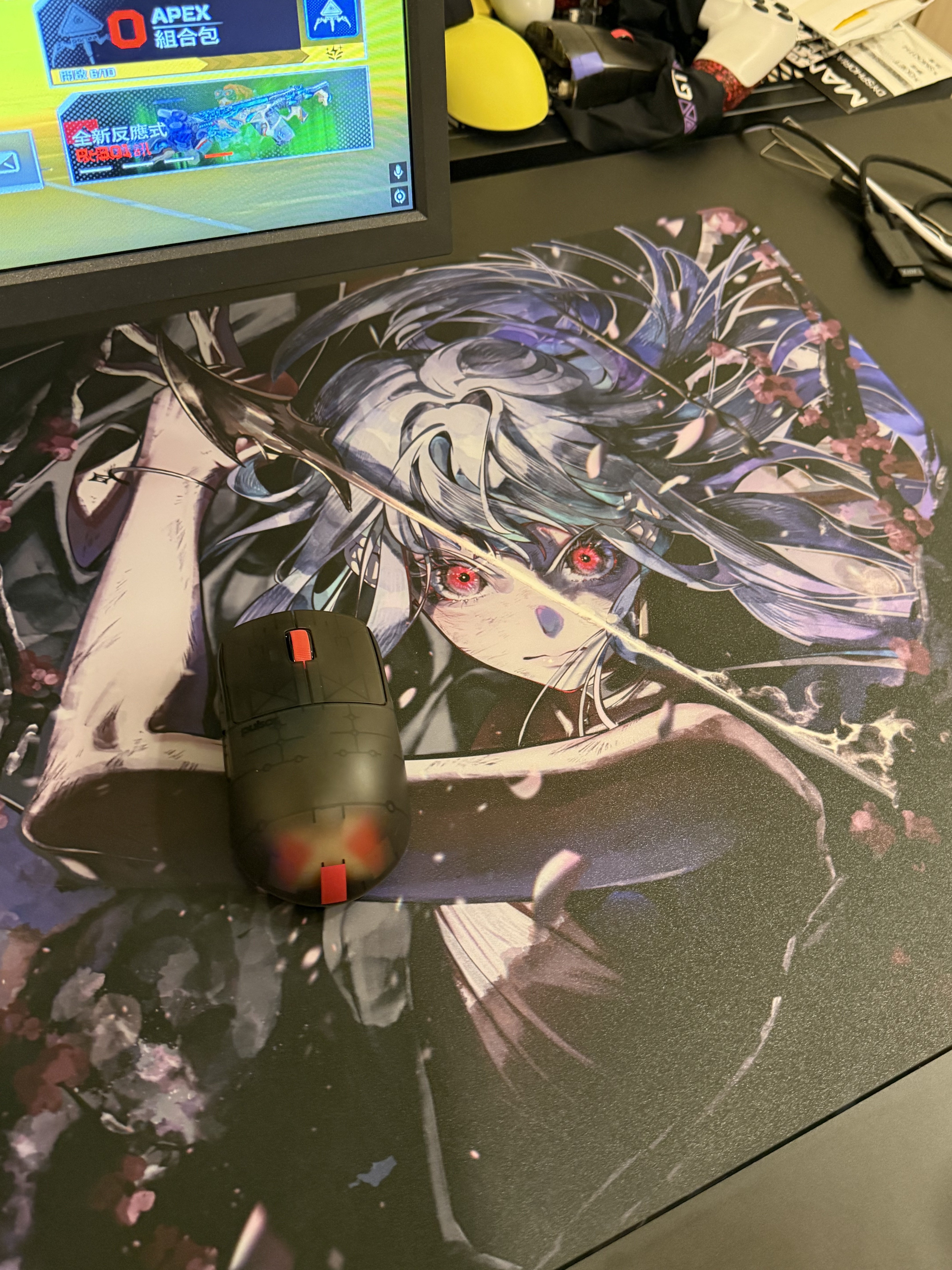 知郁DYSPHORIA SAYO小夜1.5mm涂层速度玻璃鼠标垫APEX洲OW瓦长TTK评价