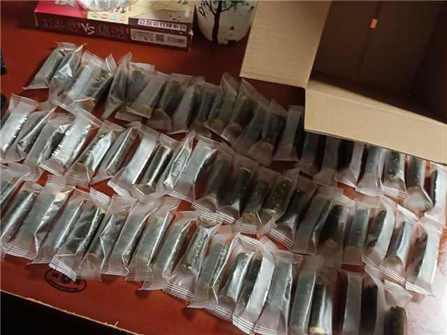 双蛋白海苔肉松卷3罐好用么