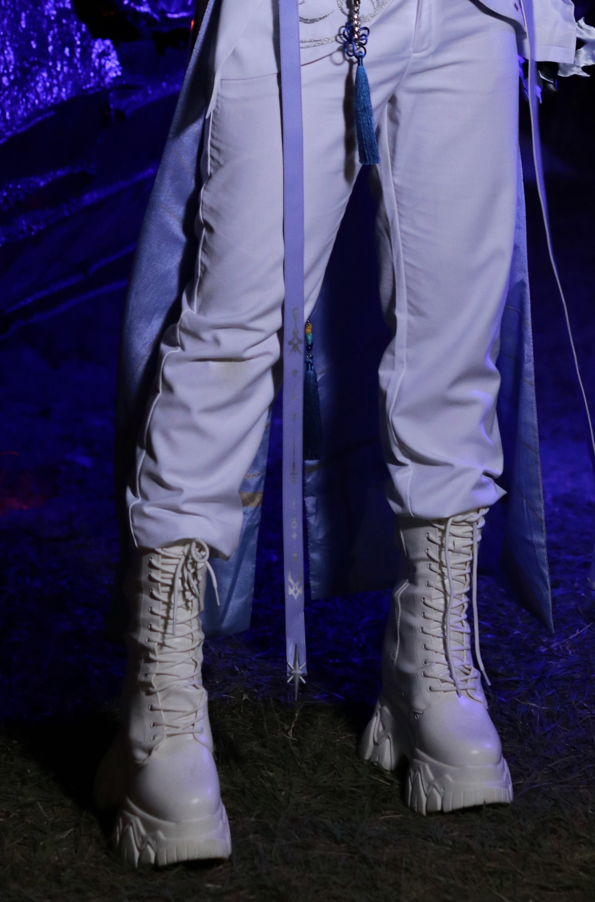 18cm马丁靴1.0 ～末日小豆子cosplay 隐形厚底增高鞋-淘宝网