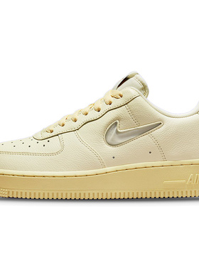 Nike Air Force 1 '07 LX 