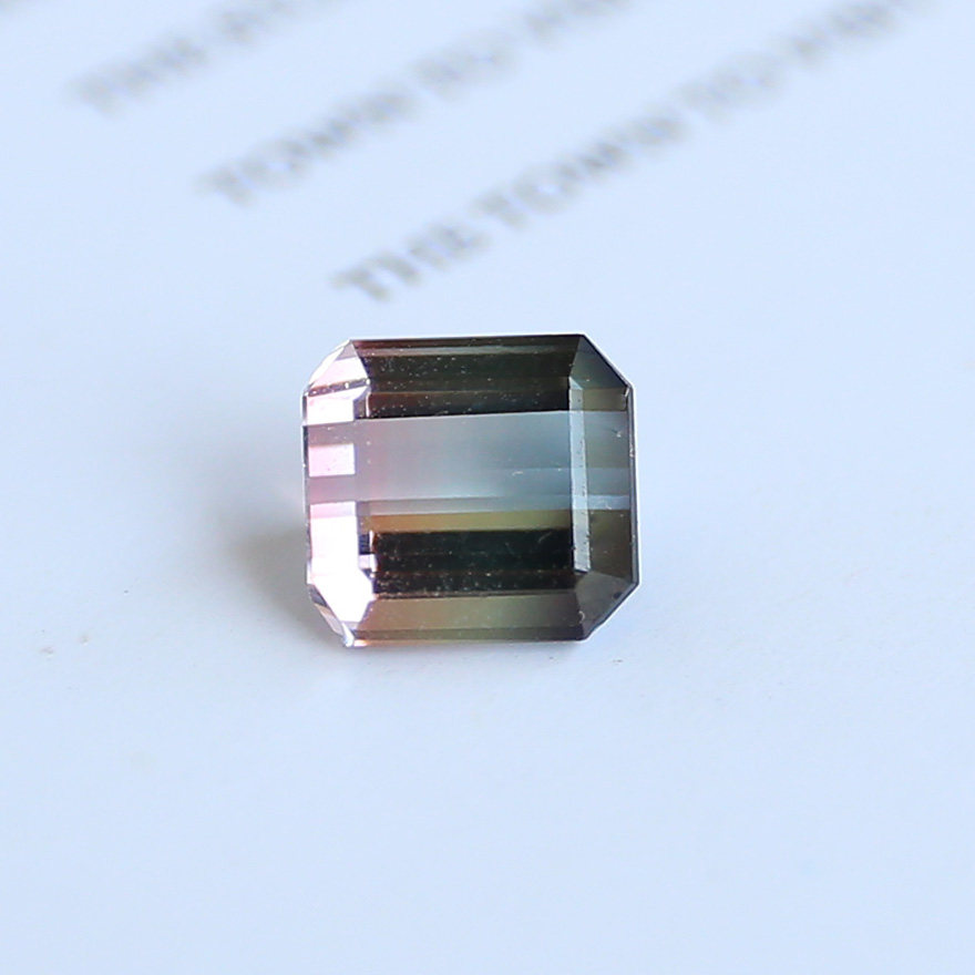 2 04 carat natural bicolor bicolor naked stone blue red square ring finish electric light fire color can be inlaid with female ring pendant