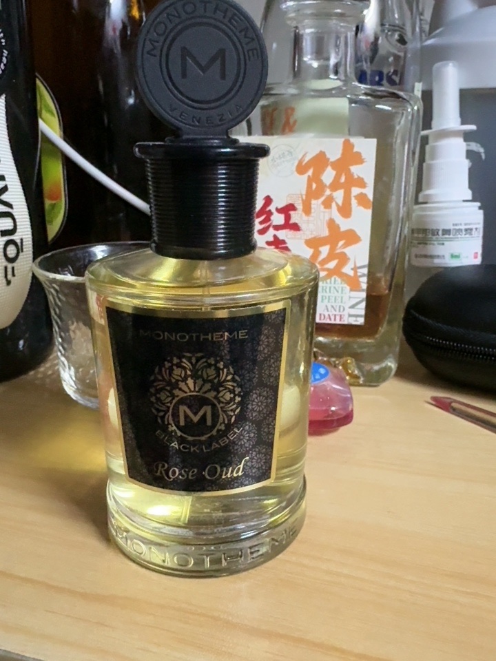 ✴︎モンブラン✴︎新品未開封✴︎香水2箱セット✴︎30ml 官方正品】Monotheme乌木沉香苦尽玫瑰胭脂茉莉中性浓香水100ml