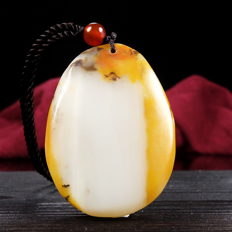 Drain natural dermis Yellow Qinshui grass with no sign old stock < Fugui Wrap > Pendant hz00116 -Taobao