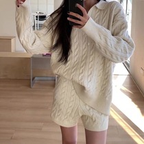 Korean version of the new 2024 spring and autumn temperament two-piece polo collar twist top knitted sweater shorts set
