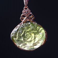 Украшения на шею 7.35克精美天然绿碧玺吊坠镶嵌女款礼品 送鉴定证书k