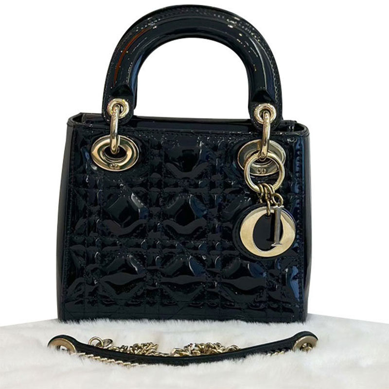 【98% New】Dior Lady Patent Leather Black and Gold Three-Compartment Lady Dior Bag, Shoulder/Crossbody/Handbag for Women, Genuine Product 【98% New】Dior Lady Patent Leather Black and Gold Three-Compartment Lady Dior Bag, Shoulder/Crossbody/Handbag for Women, Genuine Product
