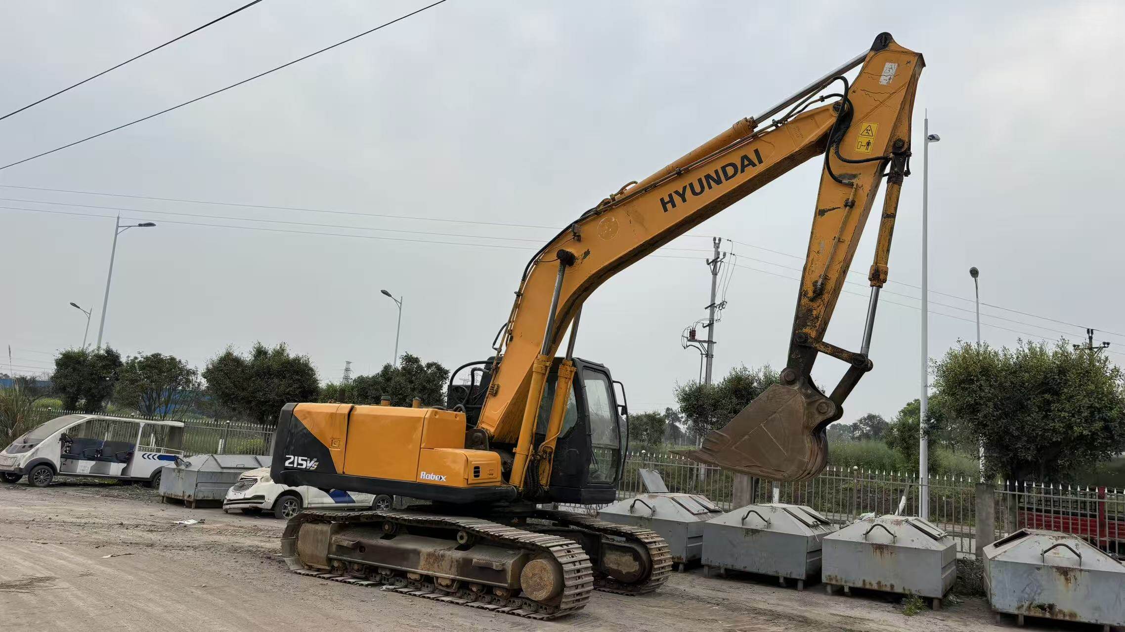 3月31日重庆现代215挖掘机网络拍卖公告