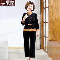 Moms new autumn clothing Tang suit top western style retro two-piece set middle-aged and elderly womens spring and autumn large size gold velvet suit