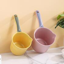 Household water spoon kitchen water ladle long handle plastic large creative thick water ladle water rinse head water spoon