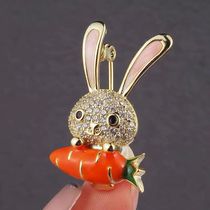 Cartoon brooch Japanese style mini bunny cute pin niche design high-end diamond jewelry ladies silk scarf buckle