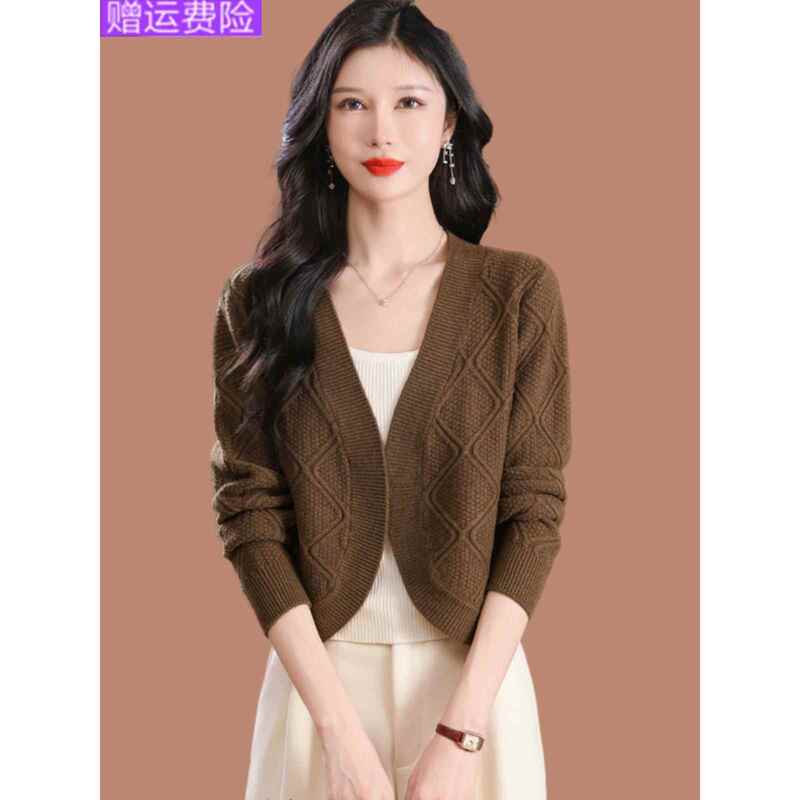 2025 Spring and Autumn Women's Wool Knitted Cardigan Jacket New Shawl Western Style High Waist Short Top 2025 Spring and Autumn Women's Wool Knitted Cardigan Jacket New Shawl Western Style High Waist Short Top