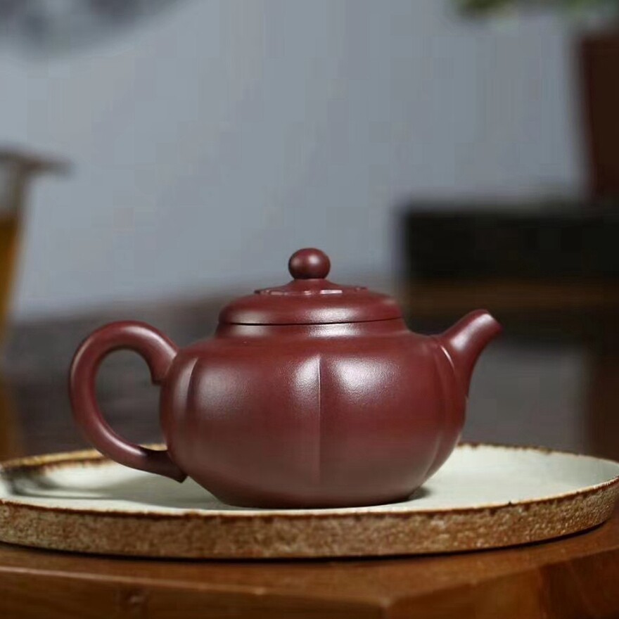 Yixing purple clay pot (Ju Lei) made by senior arts and crafts artist, purple vermilion clay 300cc