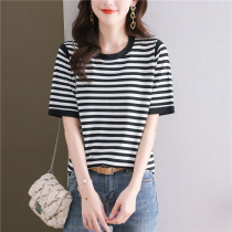2023 short-sleeved t-shirt womens ice silk summer new womens half-sleeved striped round neck knitted bottoming shirt short top