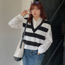 Plus size womens outer wear v-neck vest top 2023 new autumn fat mm slimming striped knitted vest for women 21397