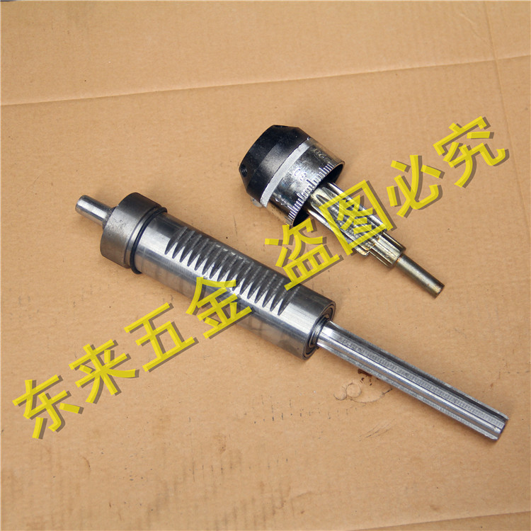 16 Desktop drilling machine accessories Desktop drilling machine spindle Desktop drilling machine spindle assembly Desktop drilling machine thirteen teeth spindle sleeve spindle spline