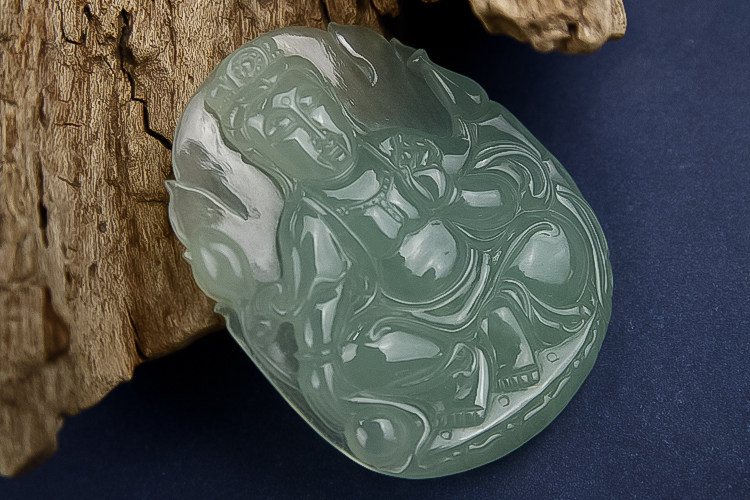 Jade Jade Avalokitesvara Pendant Old Pit Ice Seed Jade Avalokitesvara Pendant Jade Jade Ice Seed Avalokitesvara Pendant
