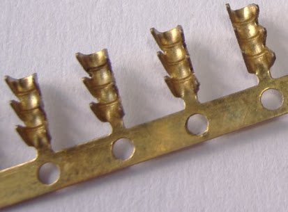 Cross Belt Shark Tooth Copper SHARK TOOTH WRAP WIRE TERMINAL PRESS BRASS WIRE SHARK TERMINAL 30 thousand ONE ROLL