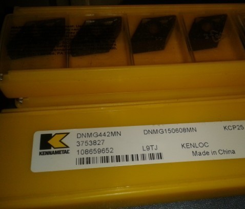 CNC blade Kennametal DNMG150608MN KCP25 special sale